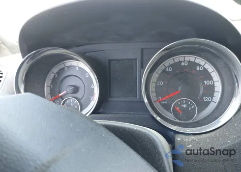 2019 Dodge Grand Caravan Gt from USA, damaged, VIN 2C4RDGEG5KR571390